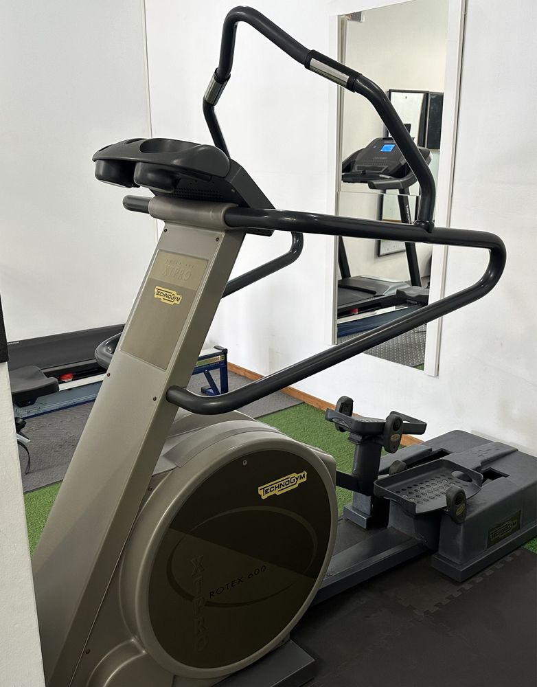 Eliptica Technogym