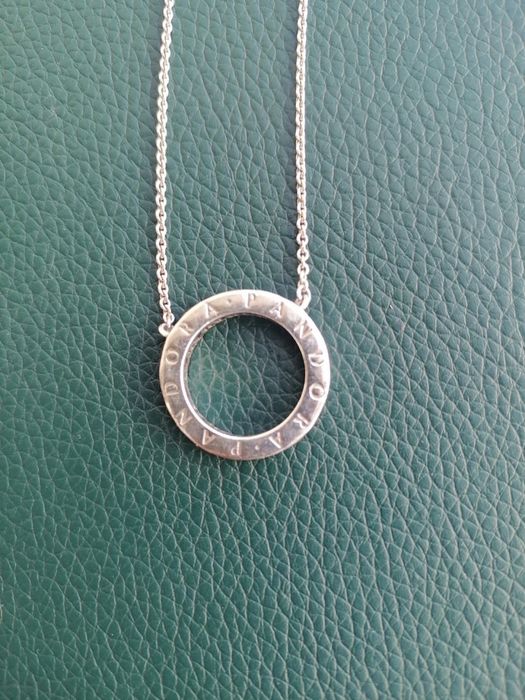 Кольє «Сяюче коло» від Pandora, оригінал