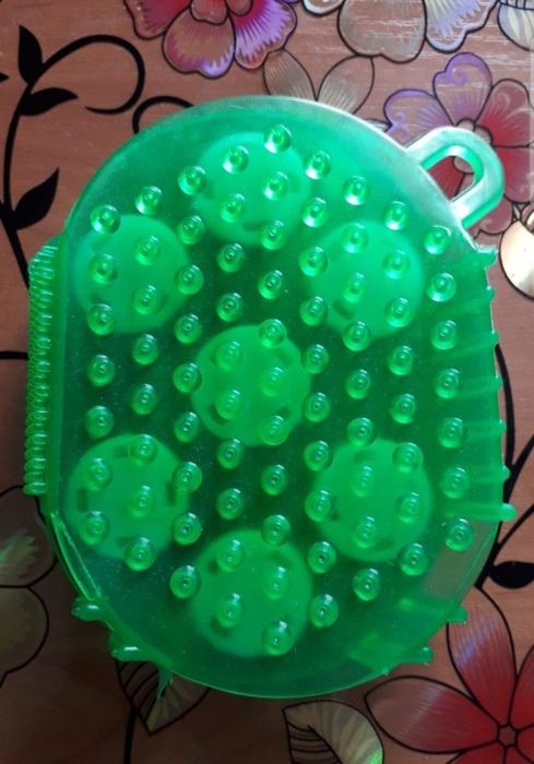 Ручной массажер дракончик.в
отличном состоянии, двухсторонний, с одной