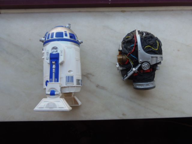 Star Wars R2D2 Relógio Projector & C3PO Gravador de voz e acende luzes