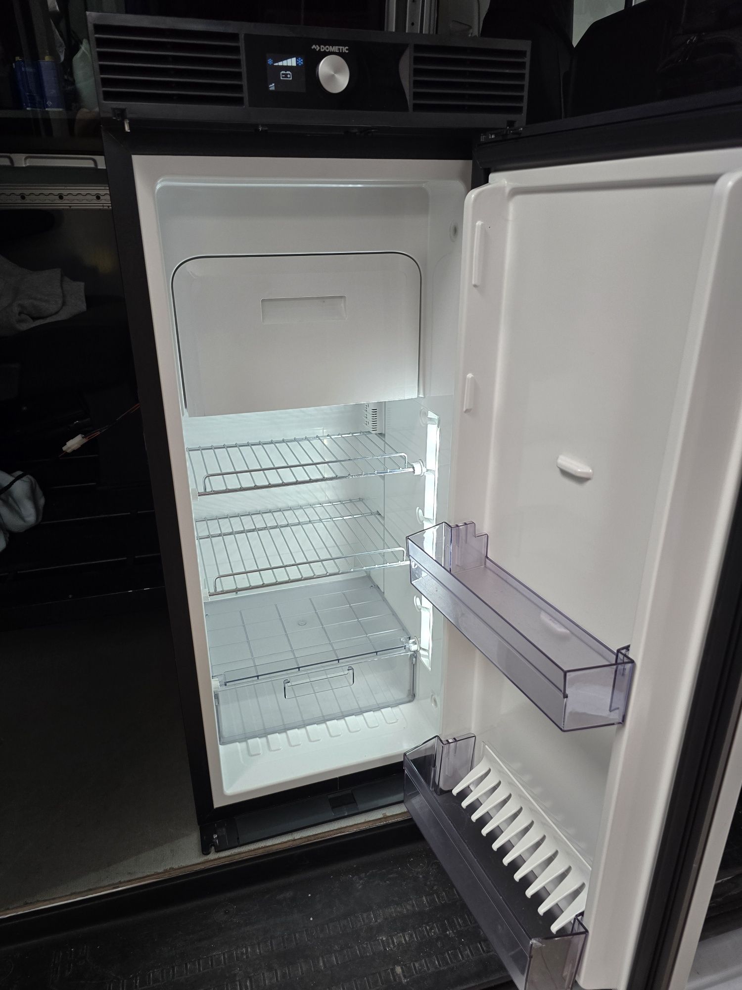 lodowka dometic  RC 10.4t 90litrow