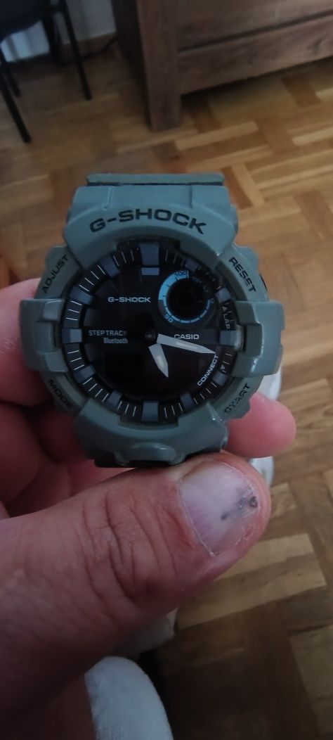 Casio GBA-800 G-SHOCK Bluetooth