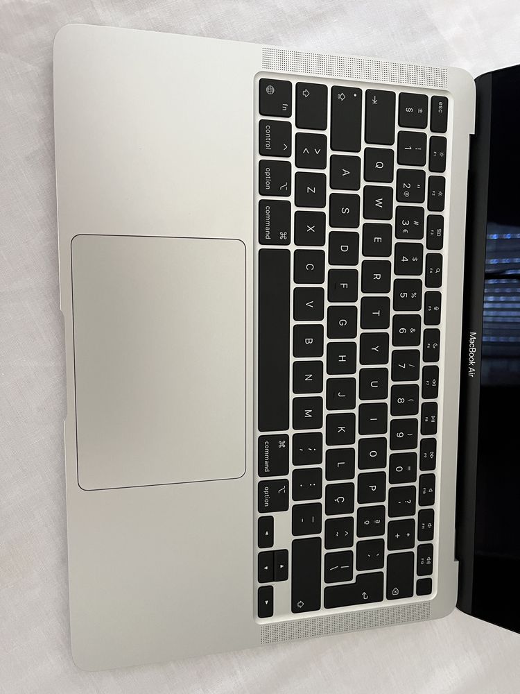 Macbook Air M1 2020