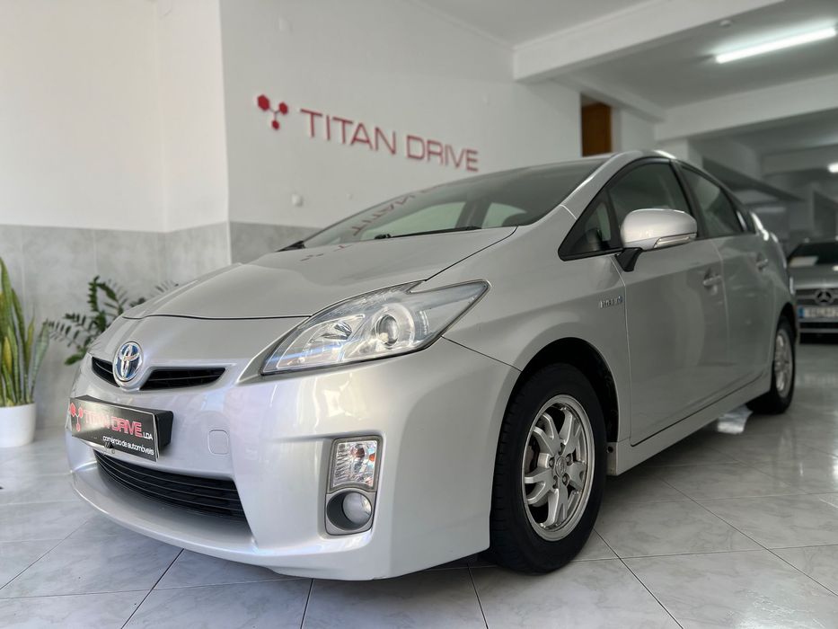 Toyota Prius 1.8 Premium