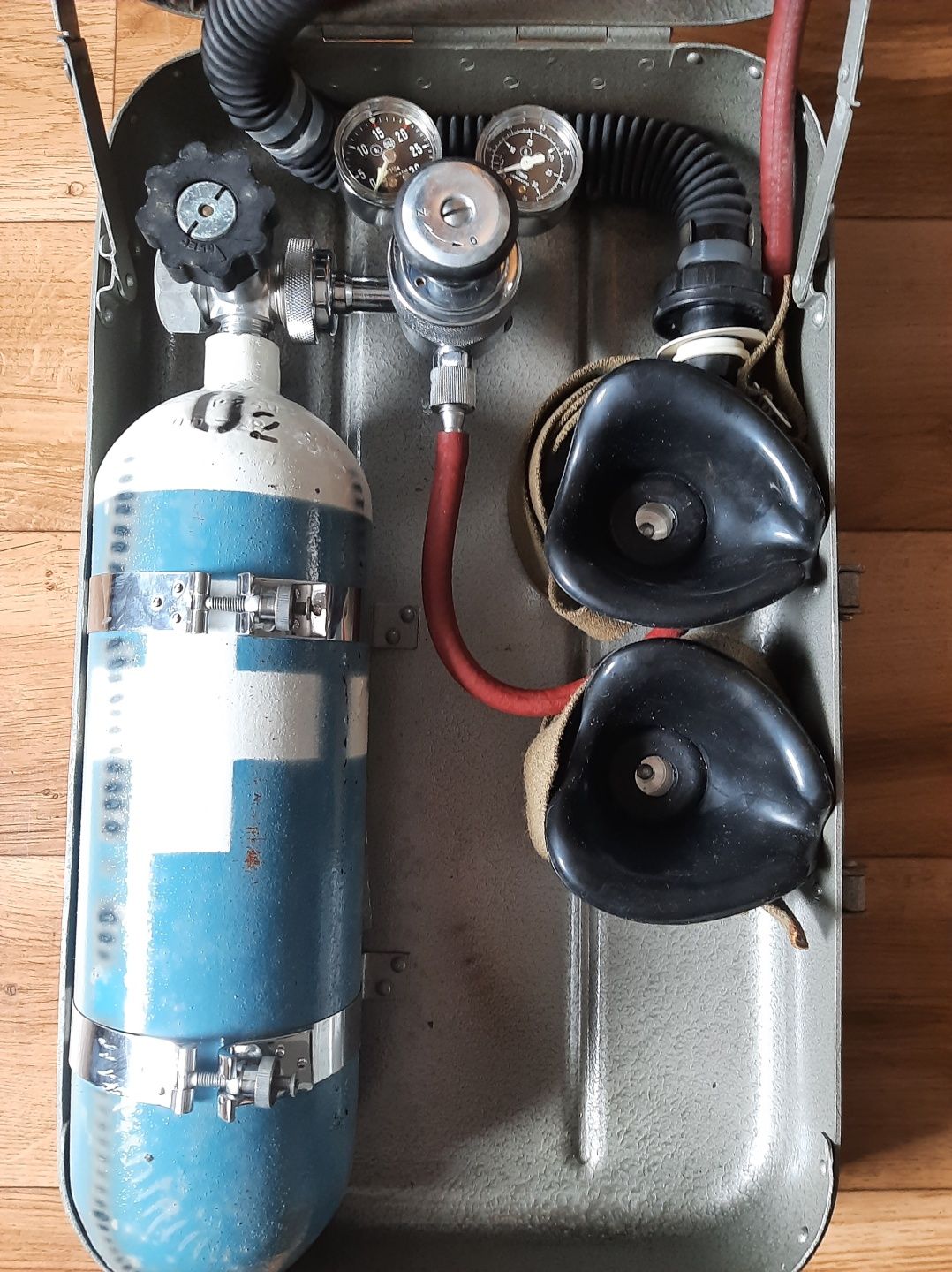 Przenośny inhalator AM-2M