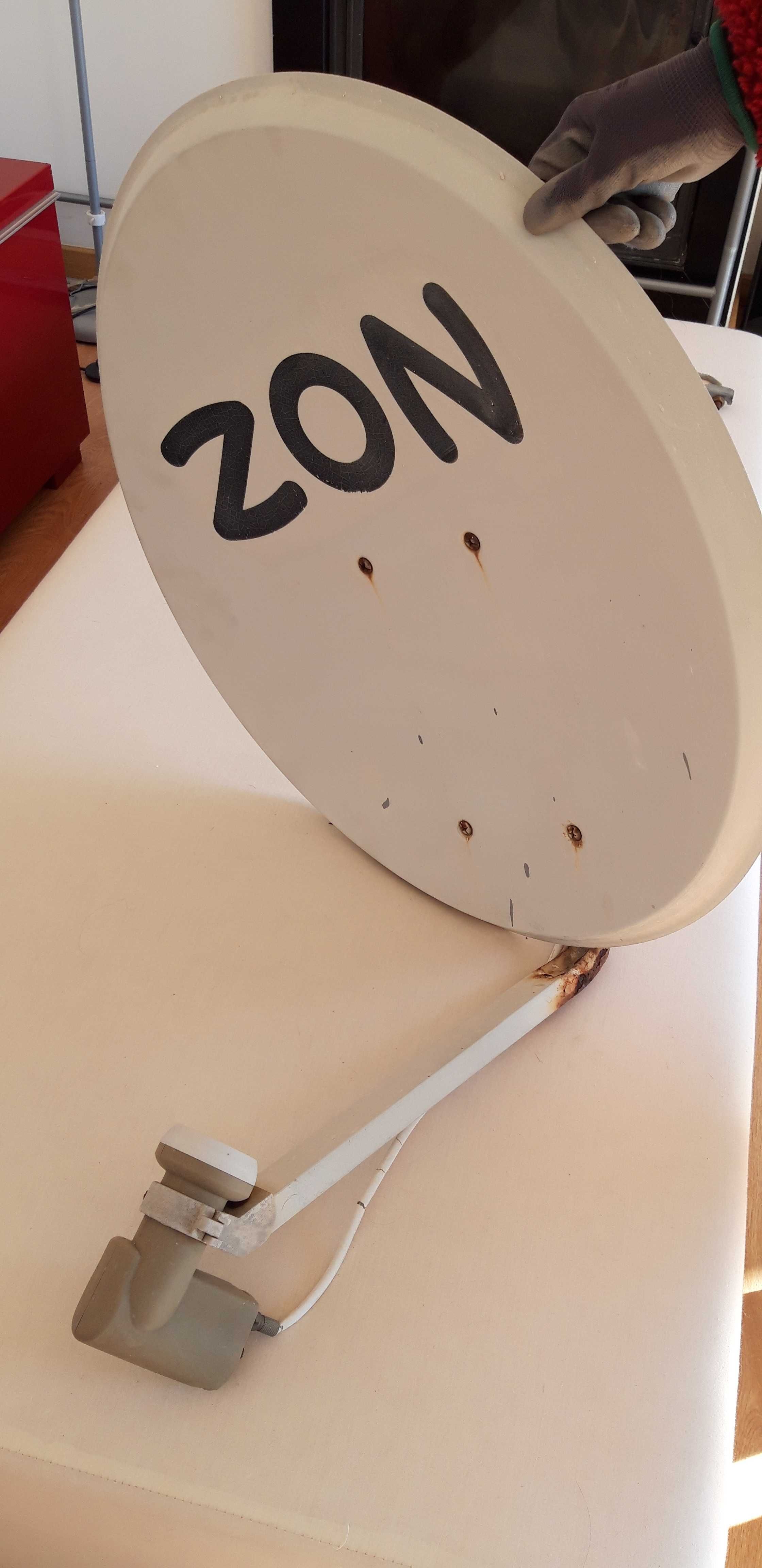 Antena parabólica