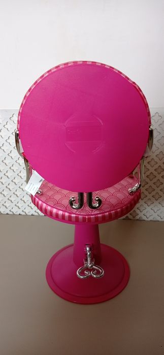 Fotel fryzjerski dla lalek z głową lalki do stylizacji włosów