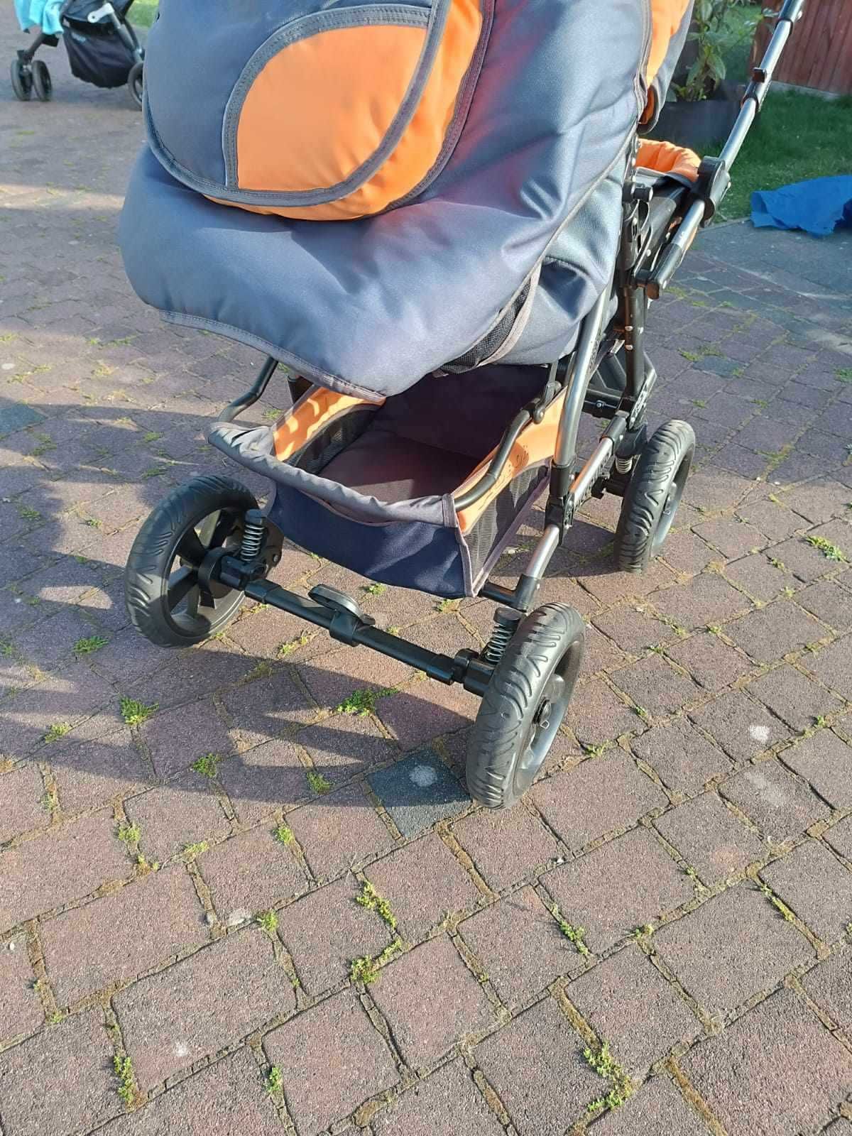 wózek z gondolą dla dziecka