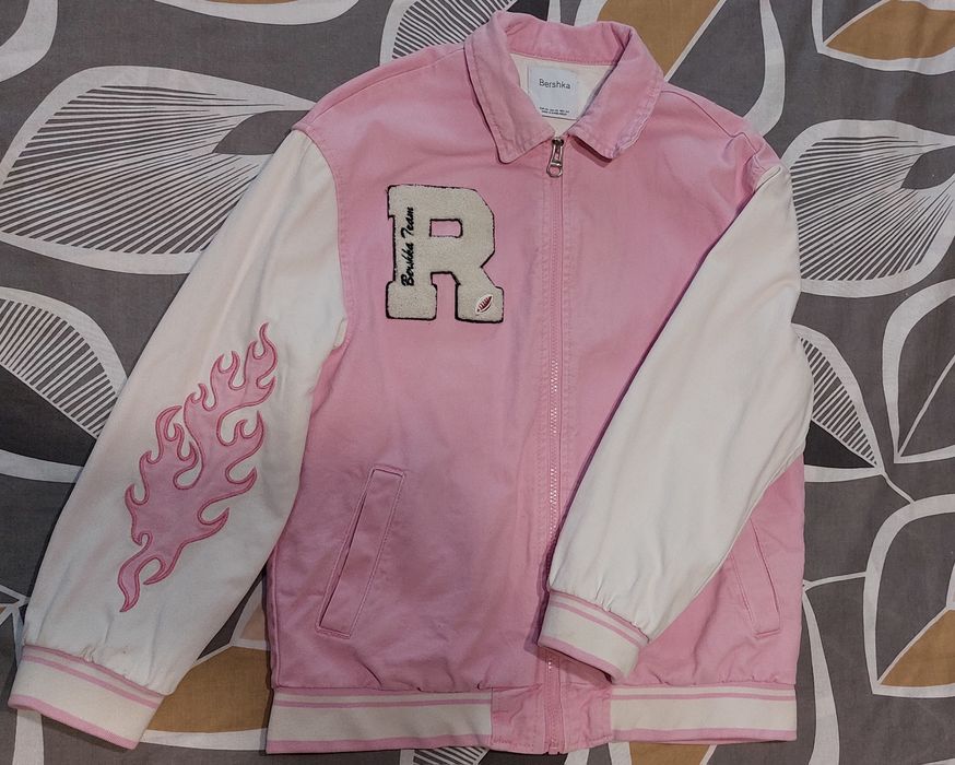 Бомбер. Американка. Джинсова куртка. Піджак