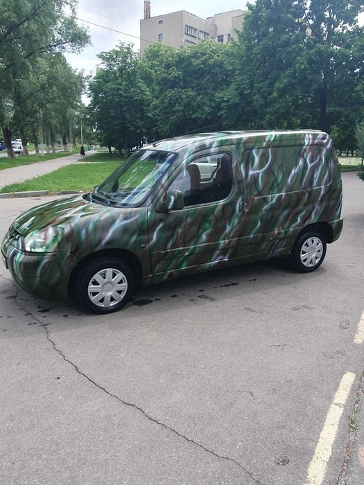 Продам Peugeot Partner 1 ,9 D