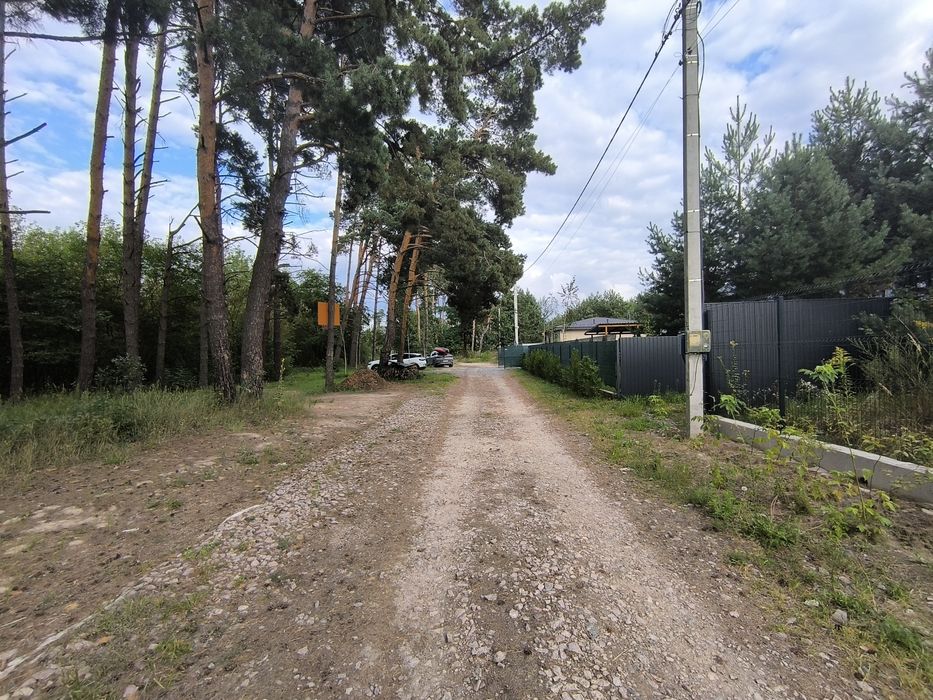 ЖОРНІВКА!Продаж цікавої ділянки 10 соток в оточенні Хвойного Лісу!