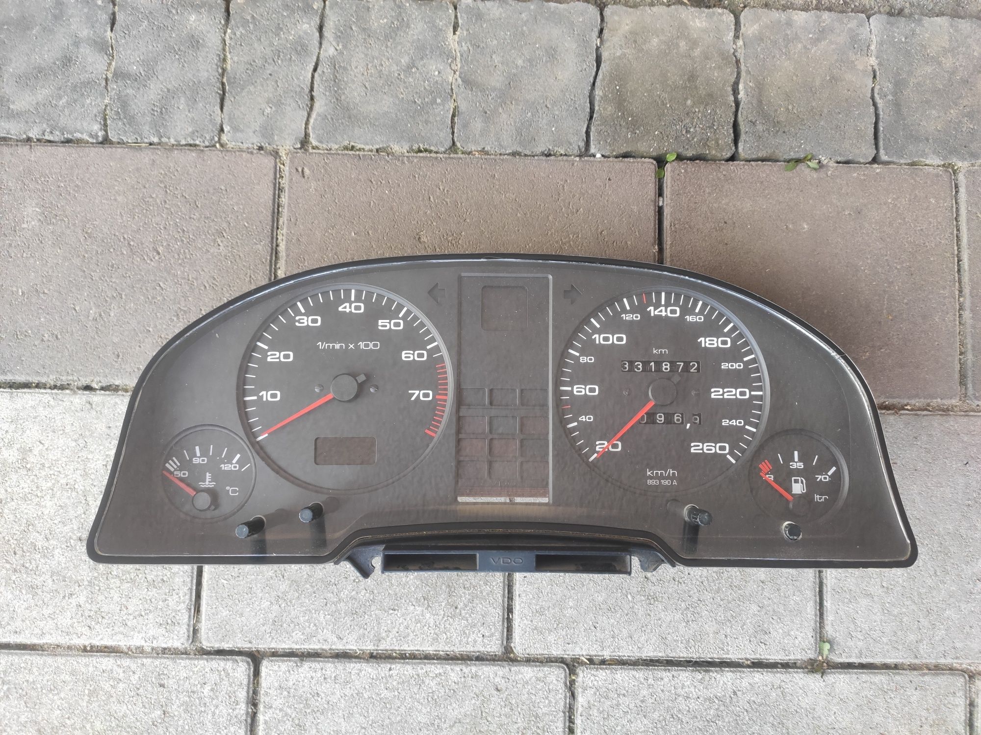 Приборка Щиток приборів Панель приборов Audi 80 90 B3 B4 VDO UN4