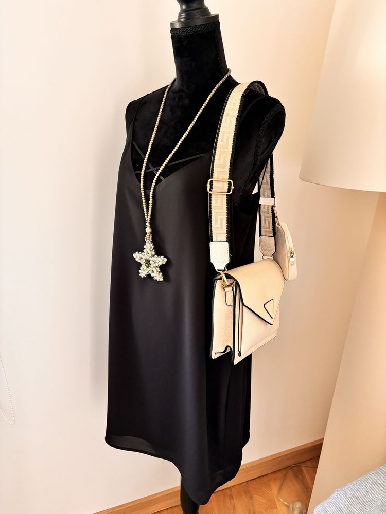 Vestido em viscose preto