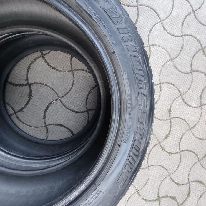 Шини зимові Bridgestone Blizzak 235/55 R19 2 шт без шипів