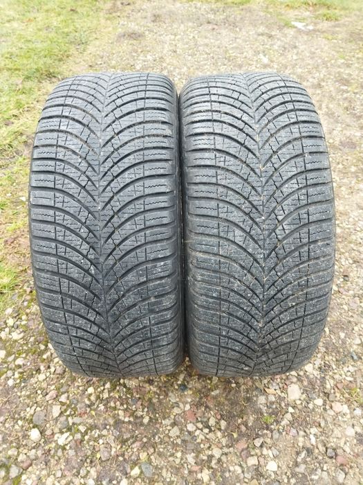 Opony wielosezonowe Goodyear 225/45/17