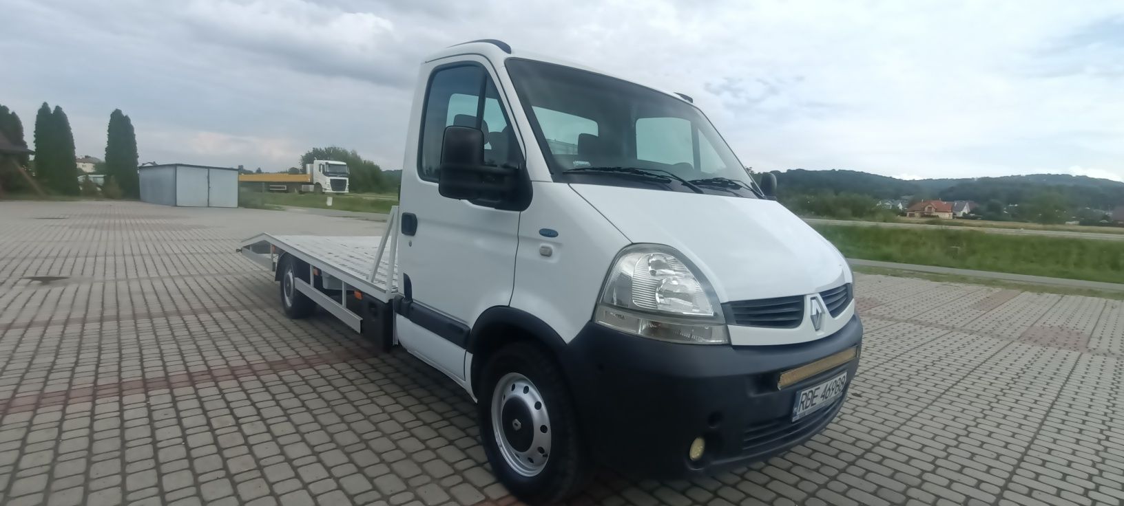 Renault Master 2.5dci 120km pomoc drogowa auto laweta  hak 10lat 1 wł