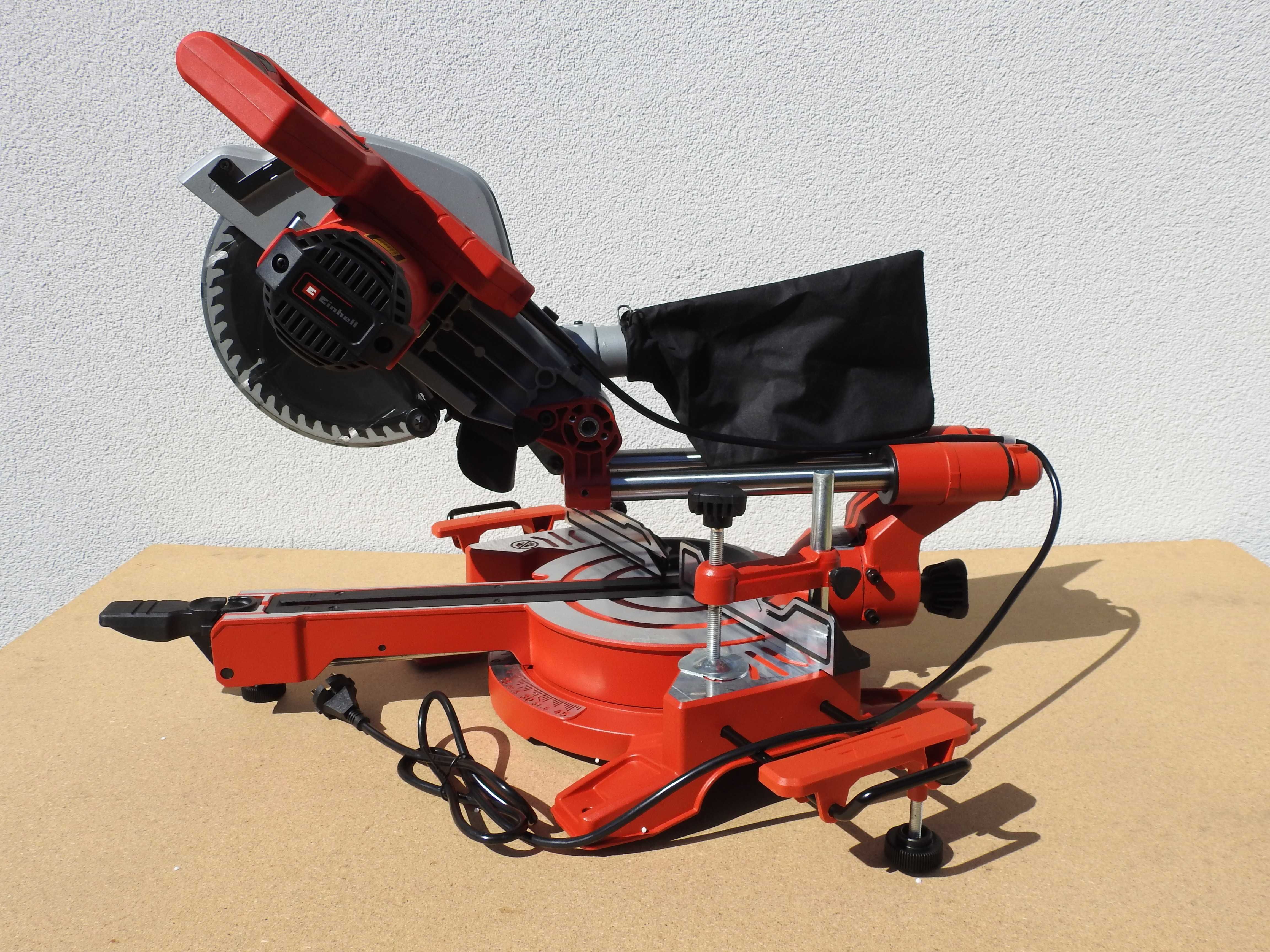 Piła ukośna z wysięgnikiem Einhell TC SM 216 Classic, laser, nowa