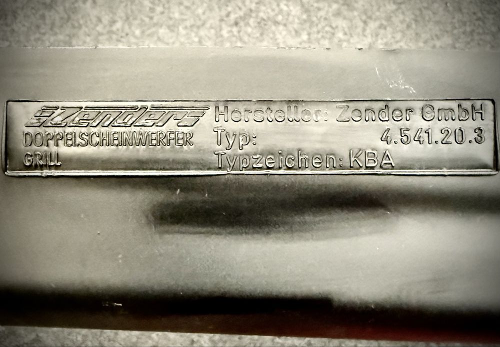 Nowy Front/grill/atrapa Vw golf mk2 Zender.- unikat’