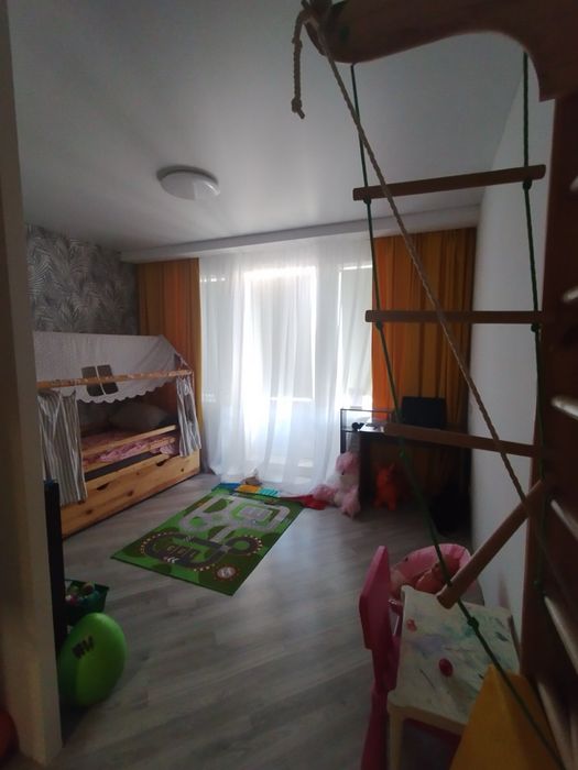 ЄОселя ВПО! Двокімнатна квартира з ремонтом! Кухня-20,4м2!