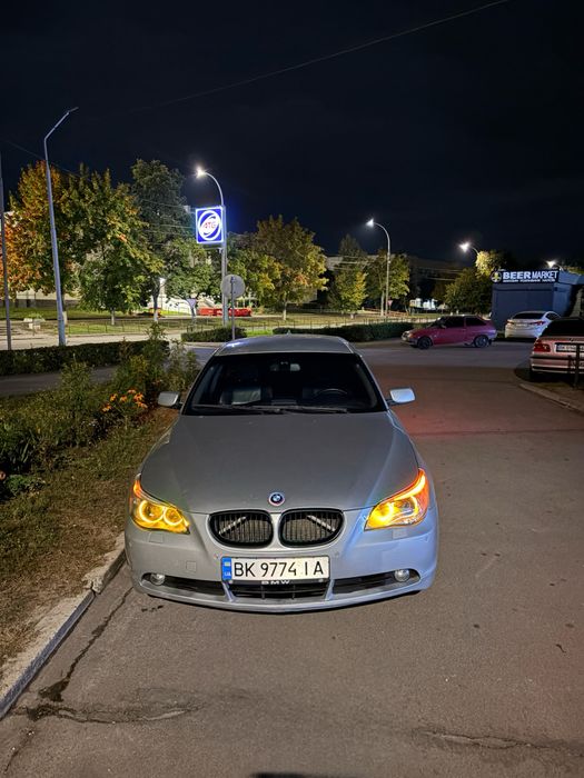 Продам BMW 5 в кузові е61