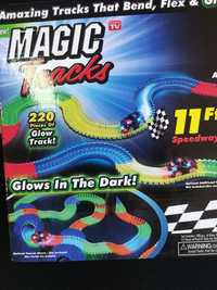 Magic Tracks гибкий светящийся трек конструктор,220 деталей