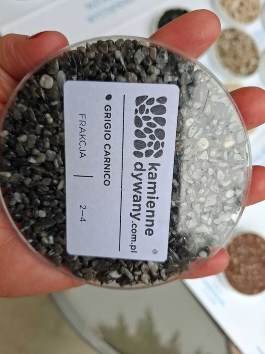 Kamienny dywan Żywica Posadzka Hard