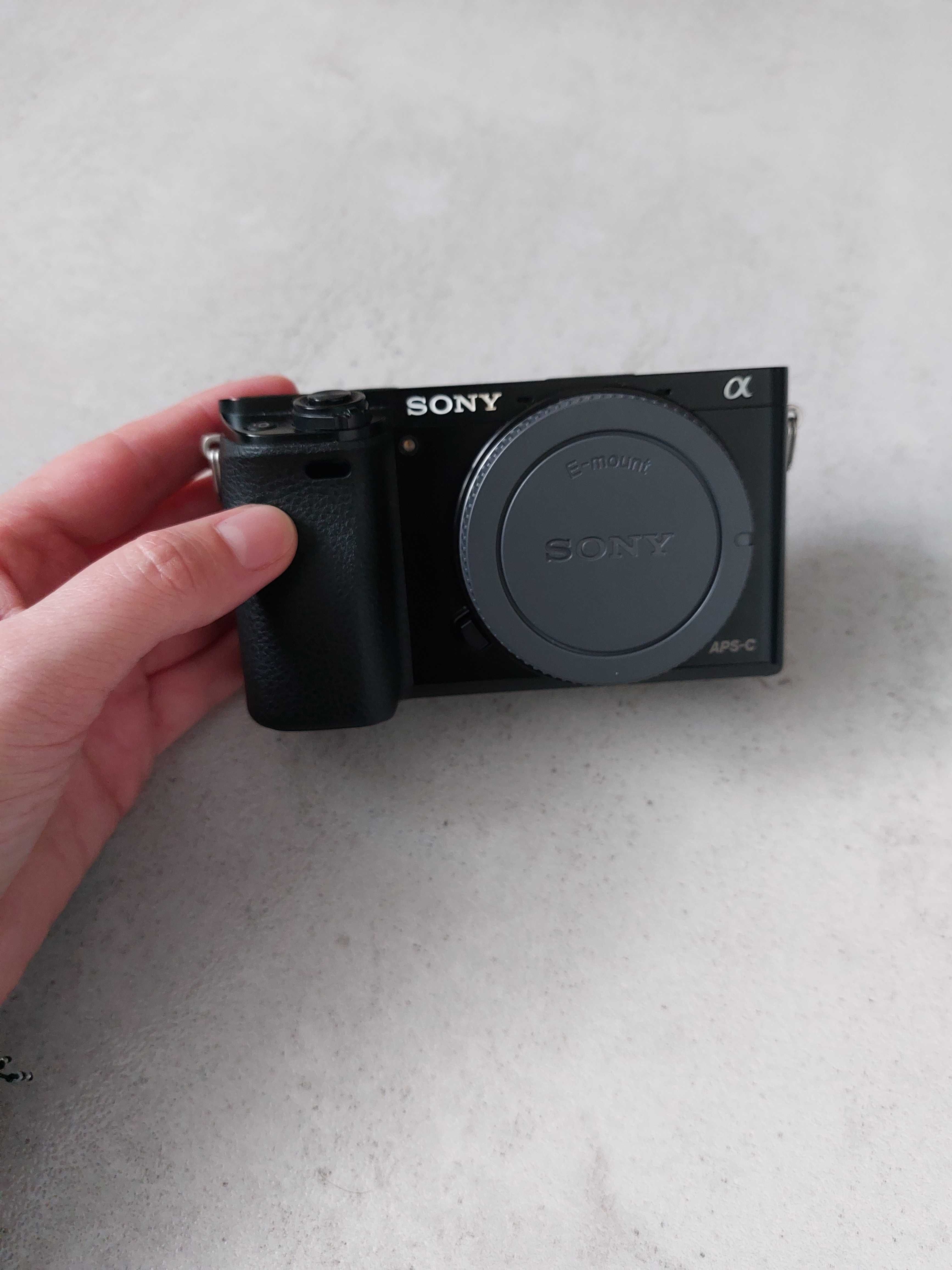 Aparat sony a6000 obiektyw TTArtisan AF 56mm F1.8 Sony E