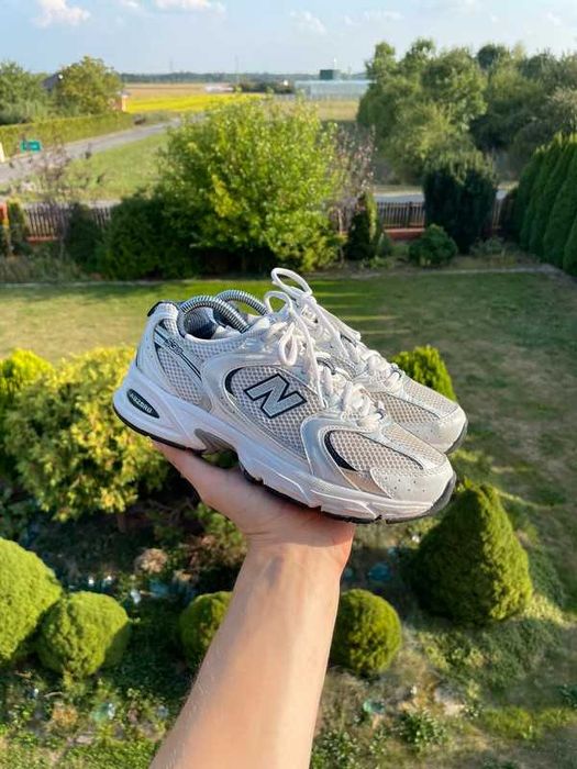 Silver New Balance 530 Size 39