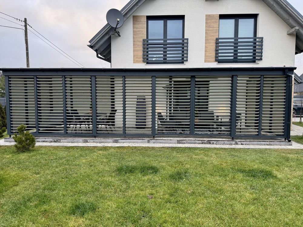Pergola zadaszenie tarasu shuttersy ruchome deseczki