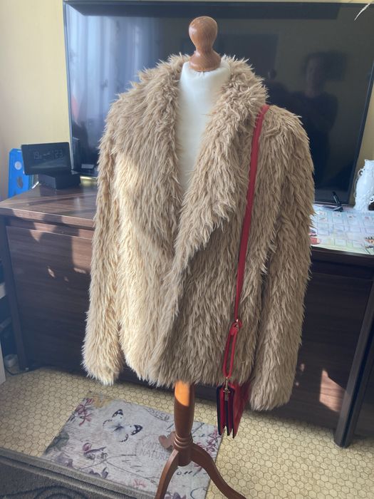 Super sliczne futerko dla kobiet