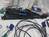 przełącznik KVM 8 portów IP CS1708i Aten 8-Port PS/2-USB