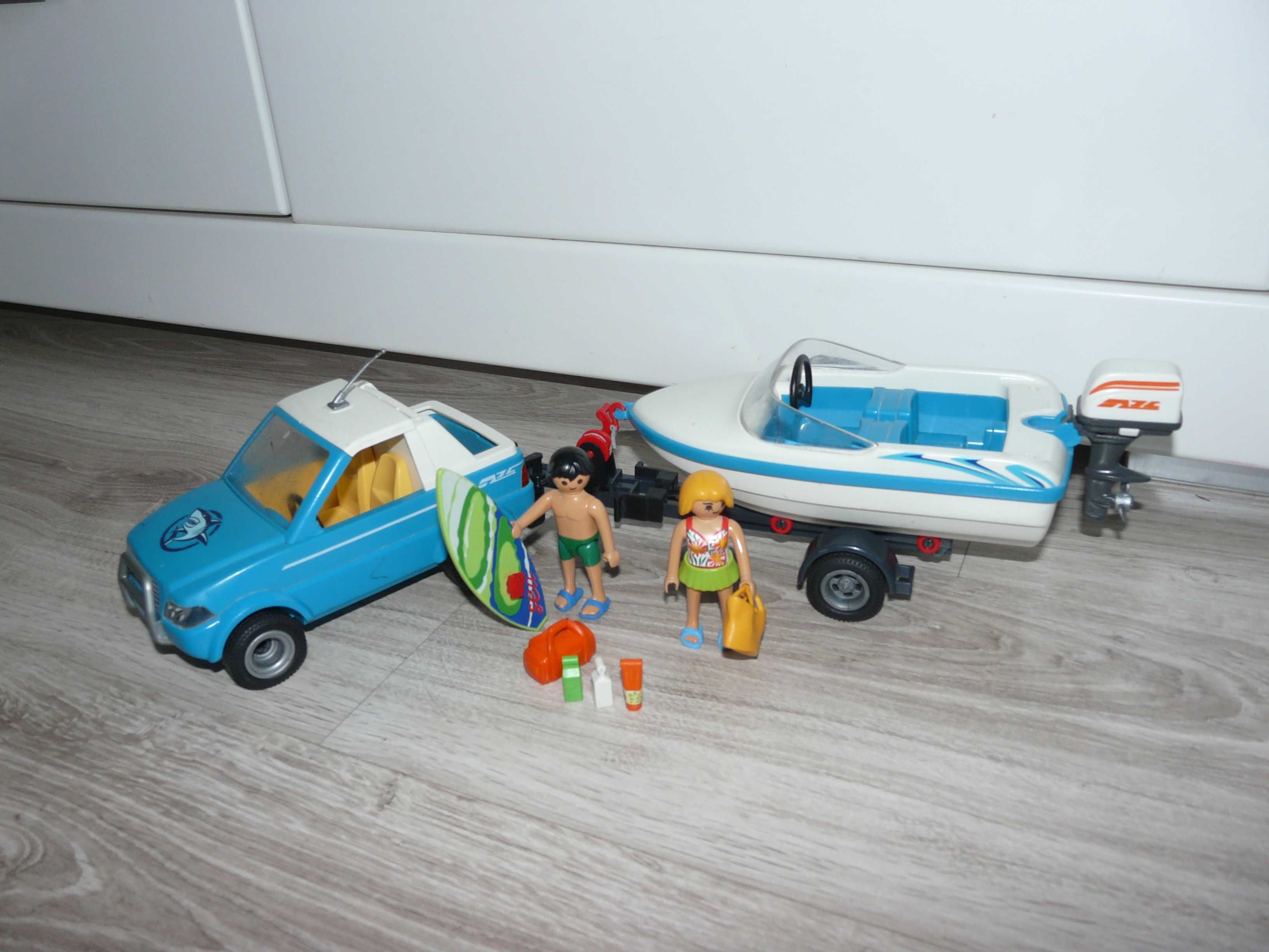 Playmobil Surfer-Pickup z motorówką 71589