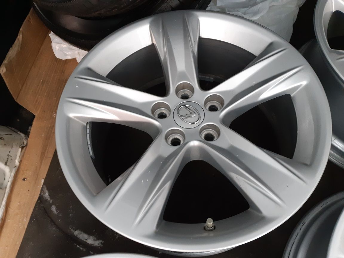 Диски R18 5 114,3 Lexus RX original 19г 5x114.3