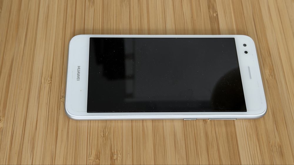 Huawei SLA-L22 jak nowy IGŁA! z oryginalną folią na ekranie.