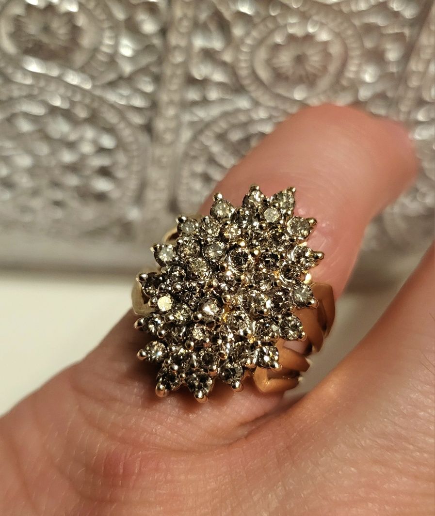 Aż 2.25 carat Cudowny Pierścionek brylanty Szampańskie Diamenty Złoto