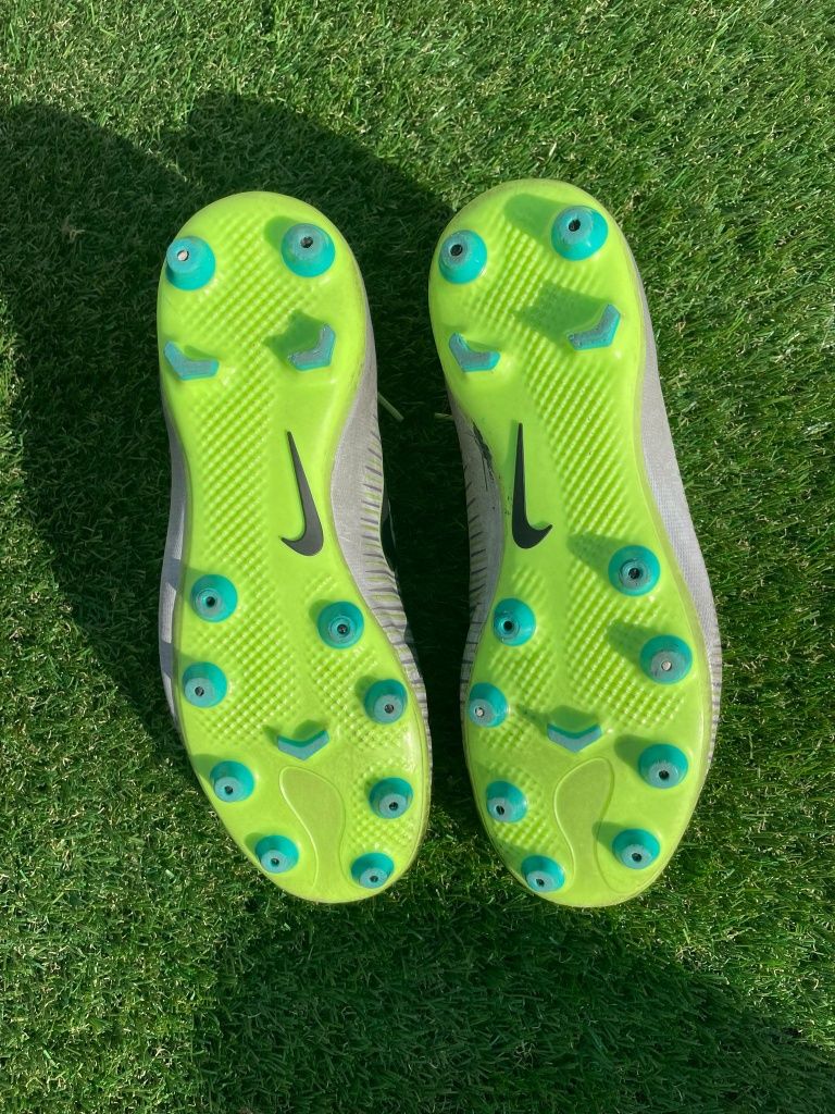 Chuteiras Nike Mercurial