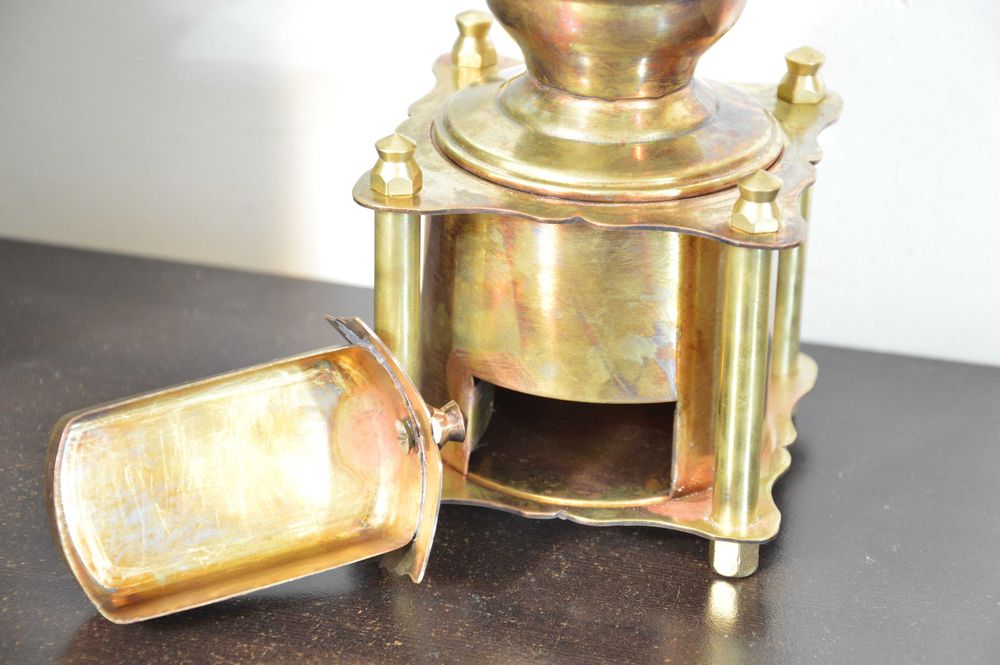 mosiężny ręczny MŁYNEK do kawy b. stary