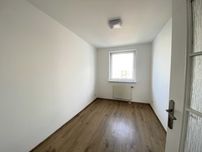Szlachecka - 3 pokoje- Piątkowo - bez prowizji