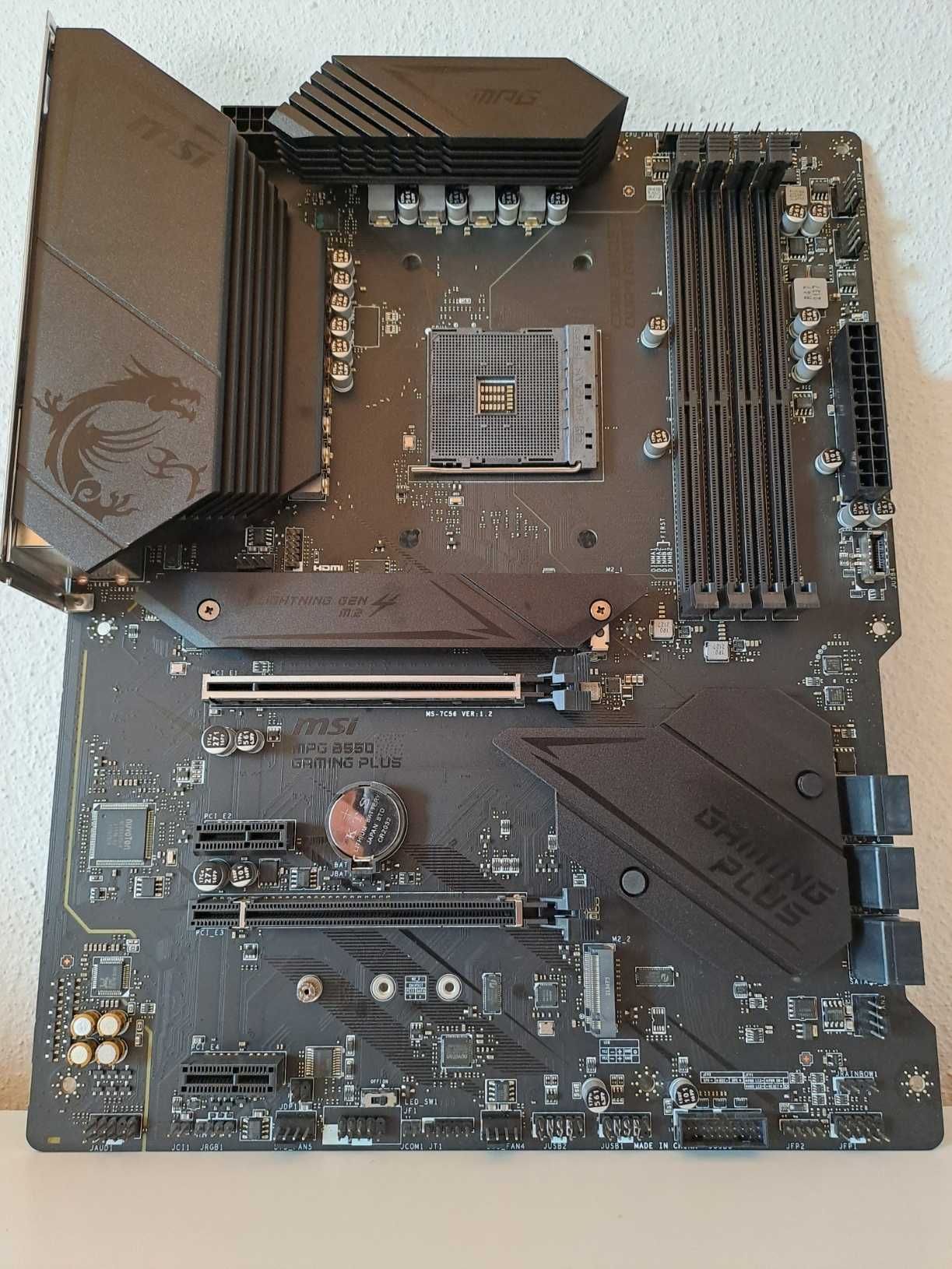 Motherboard MSI MPG B550 Gaming Plus para socket AM4