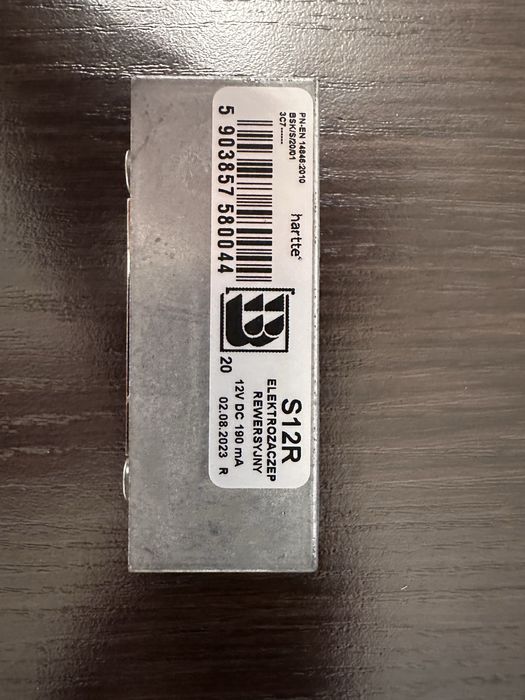 Elektrozaczep hartte by bira