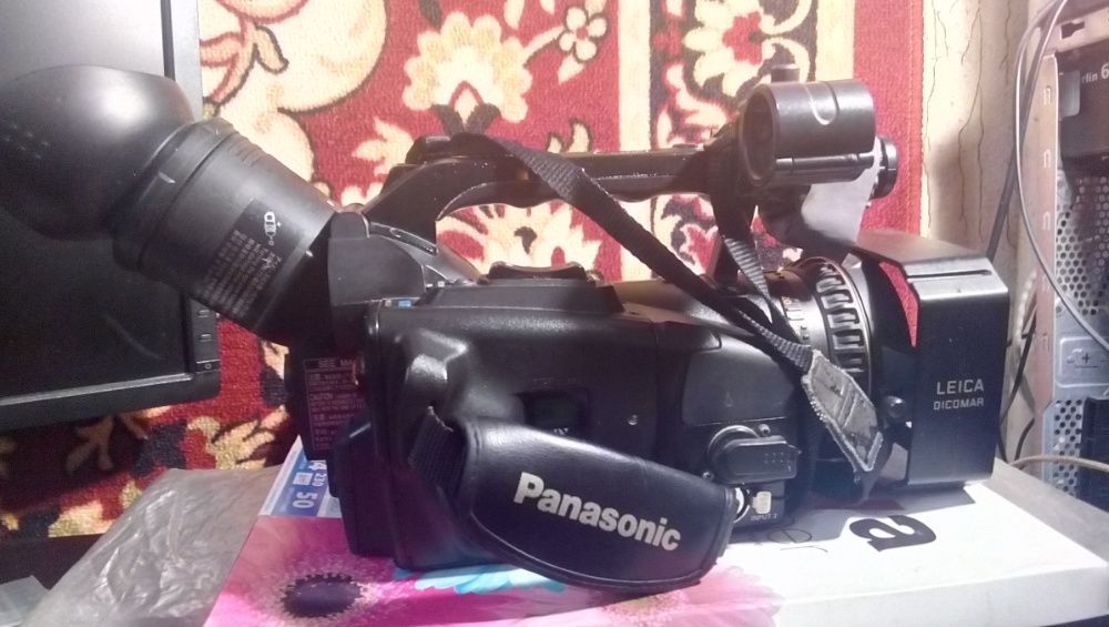 Продам камеру Panasonic AG-DVX100BE