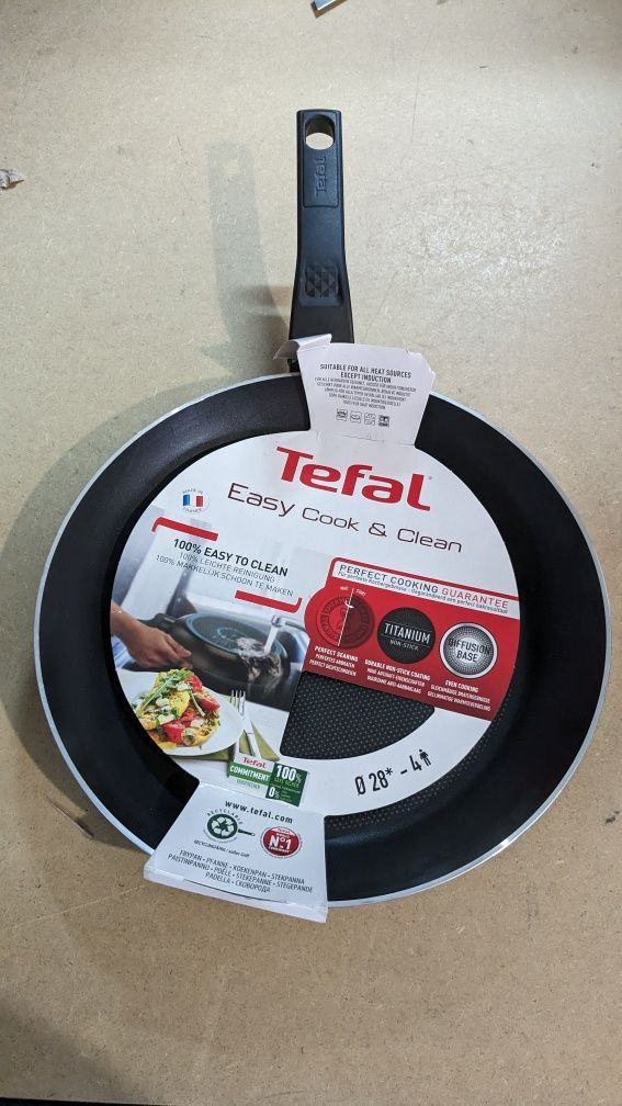 Tefal Easy Cook & Clean Patelnia, Aluminium, Czarny, 28 cm