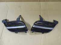 Atrapa grill nerka prawa prawy Nissan Almera N16 00,01,02