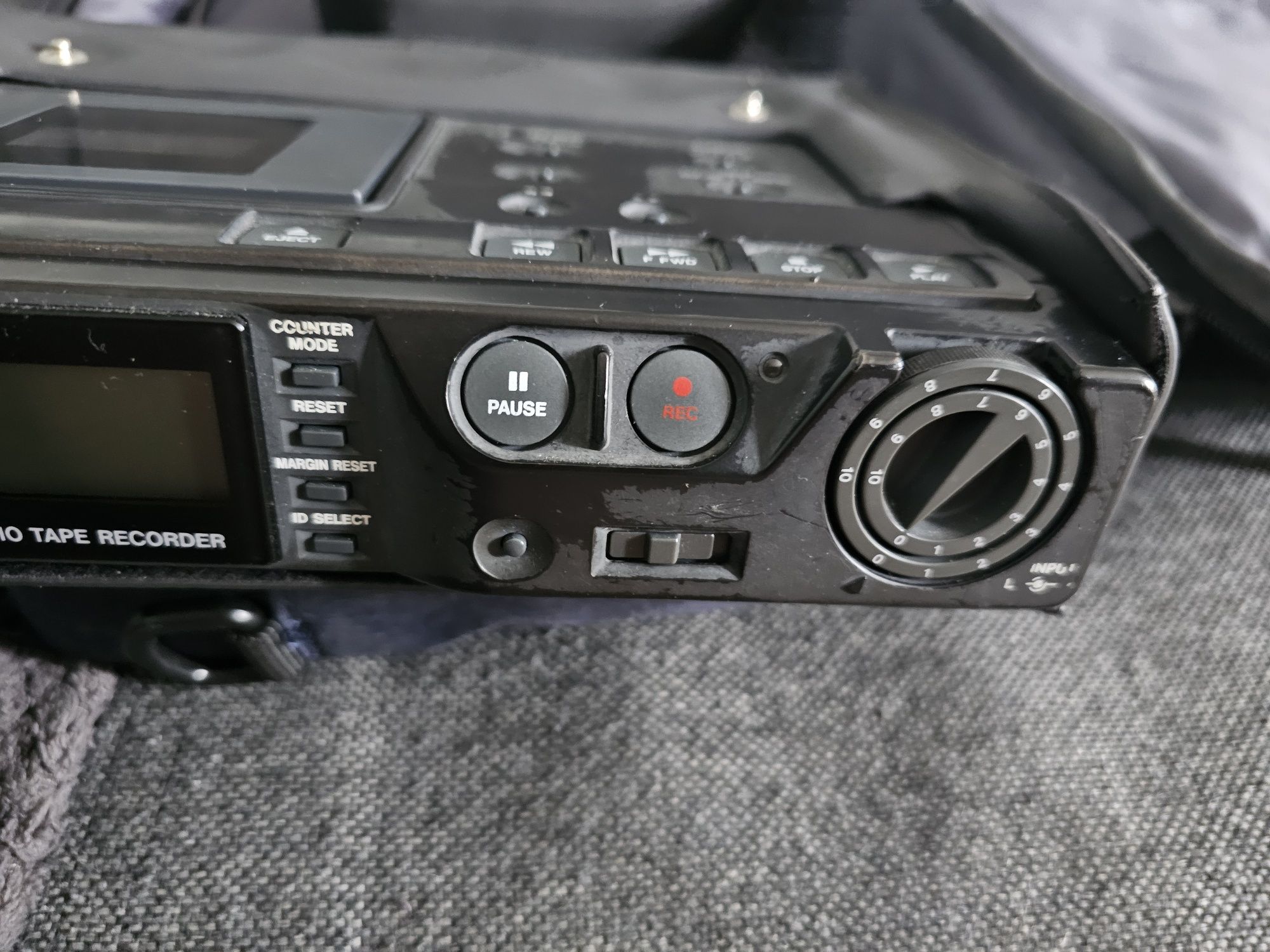 Magnetofon cyfrowy DAT TASCAM DA-P1