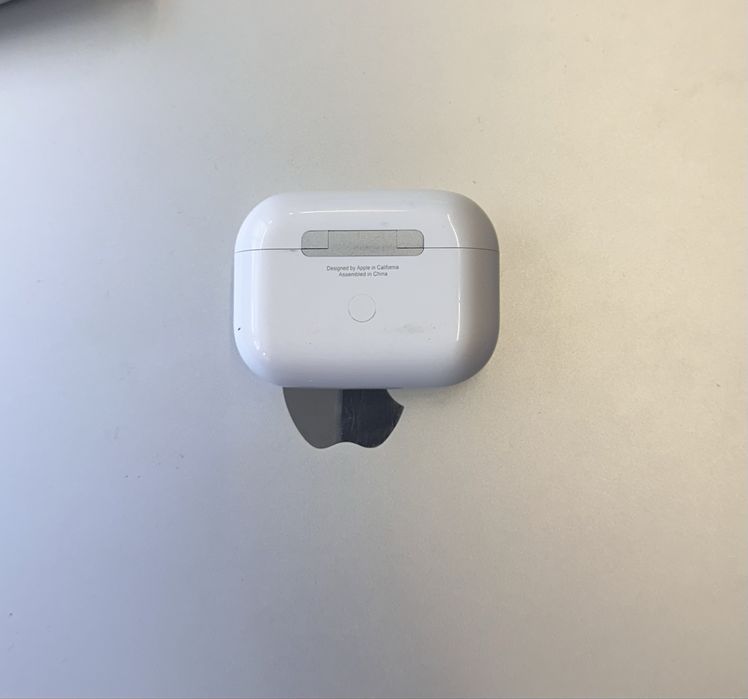Продам Apple airpods pro 1 кейс box
