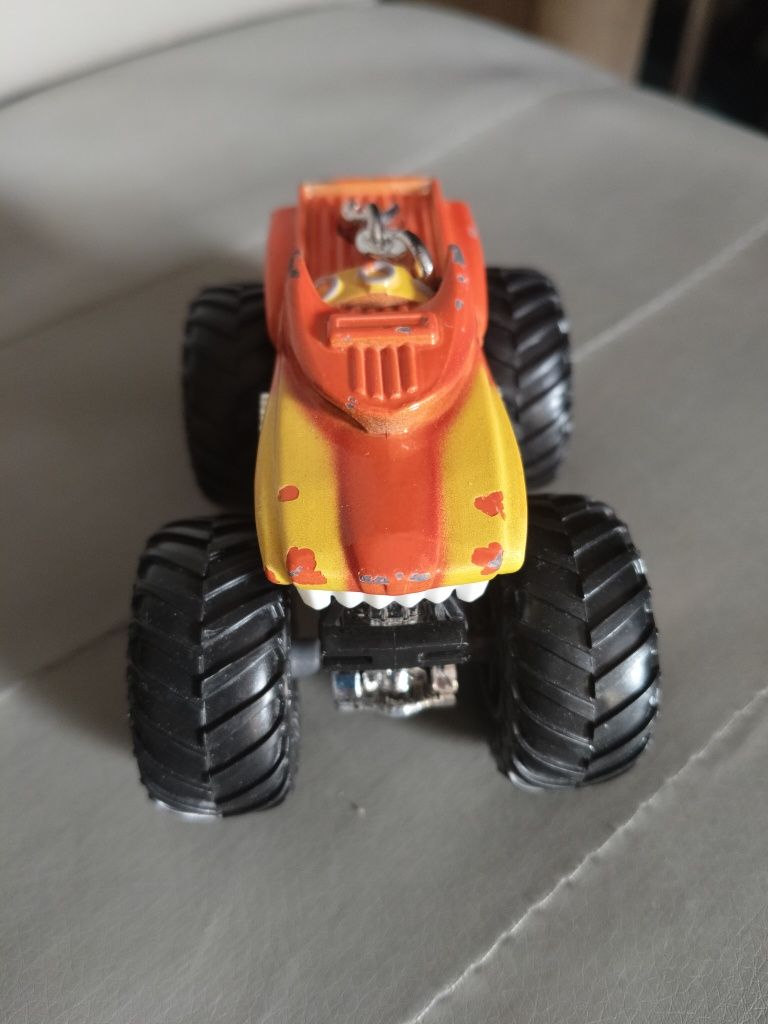 Hot wheels monster truck