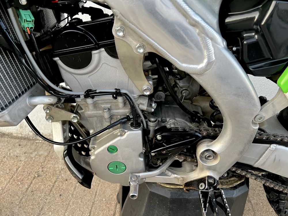 Kawasaki Kx 250 F ———————nao matriculada