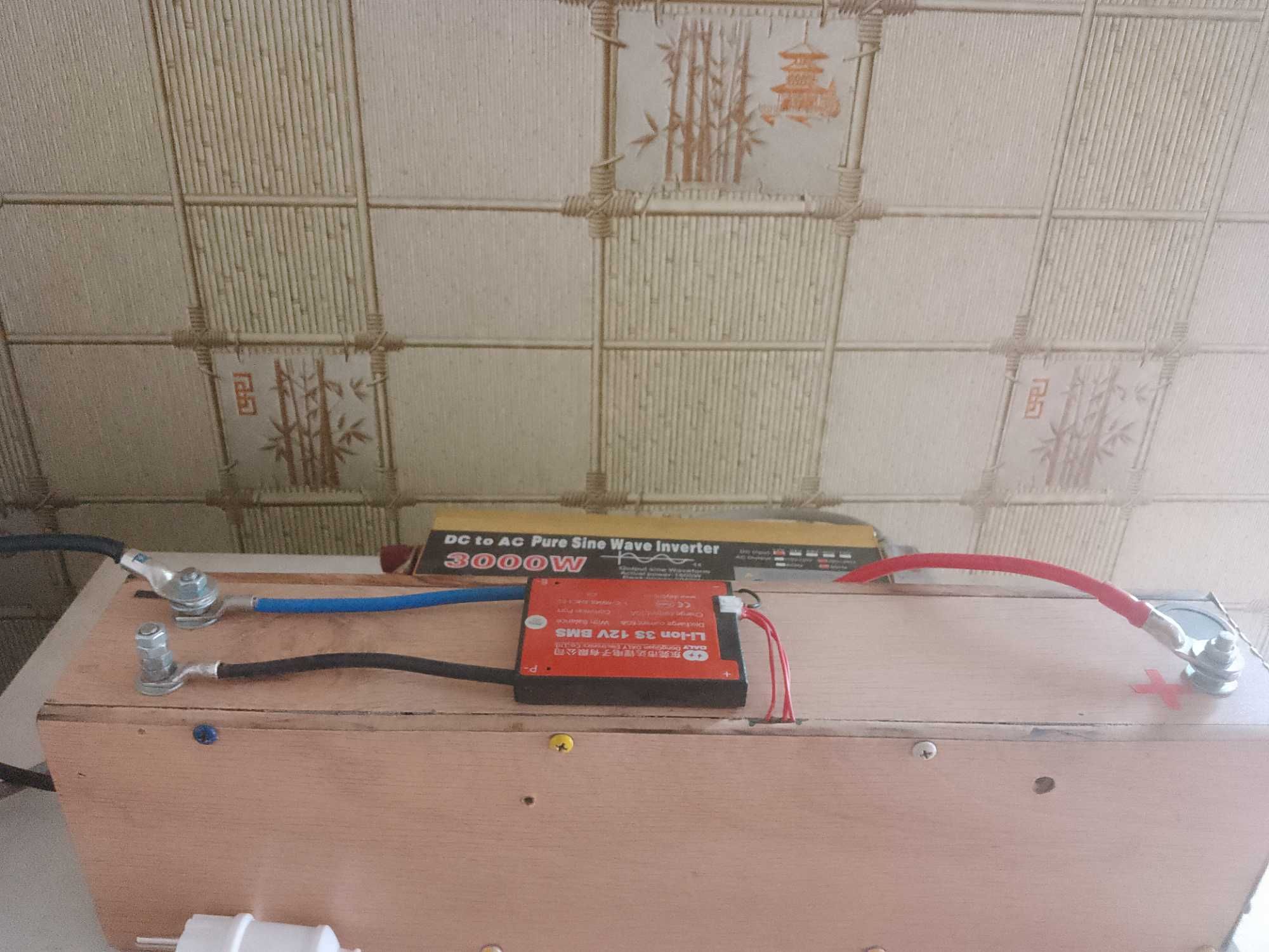 Li.ion батарея 120 Ан+инвертор+зврядное