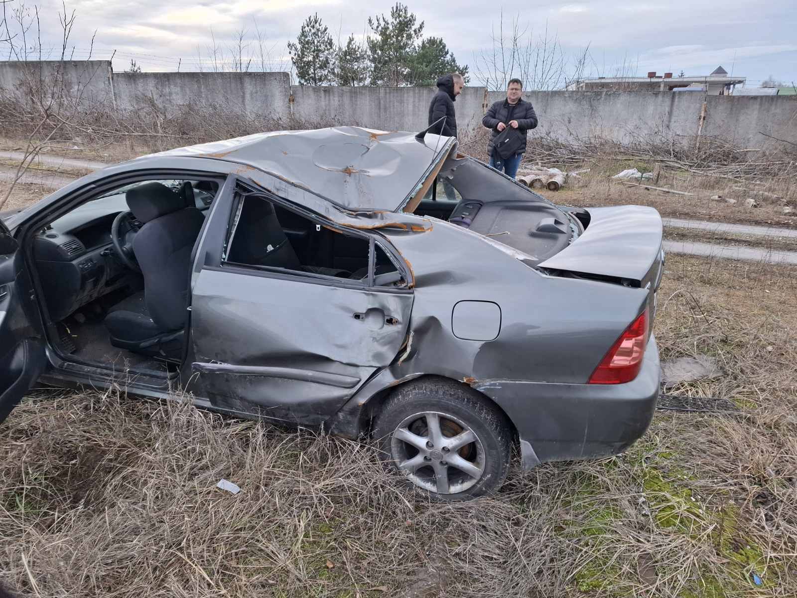 Тойота королла е12 салон коробка радиатор TOYOTA COROLLA E120