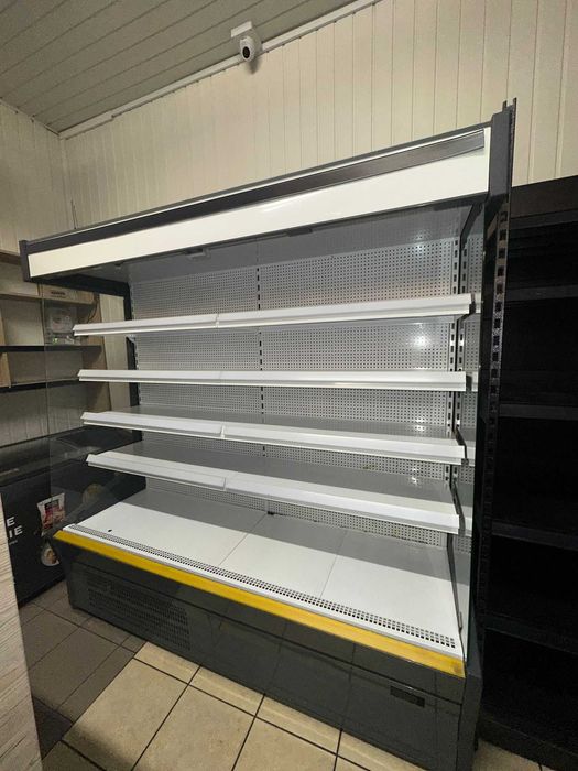 Regał chłodniczy nabiałowy